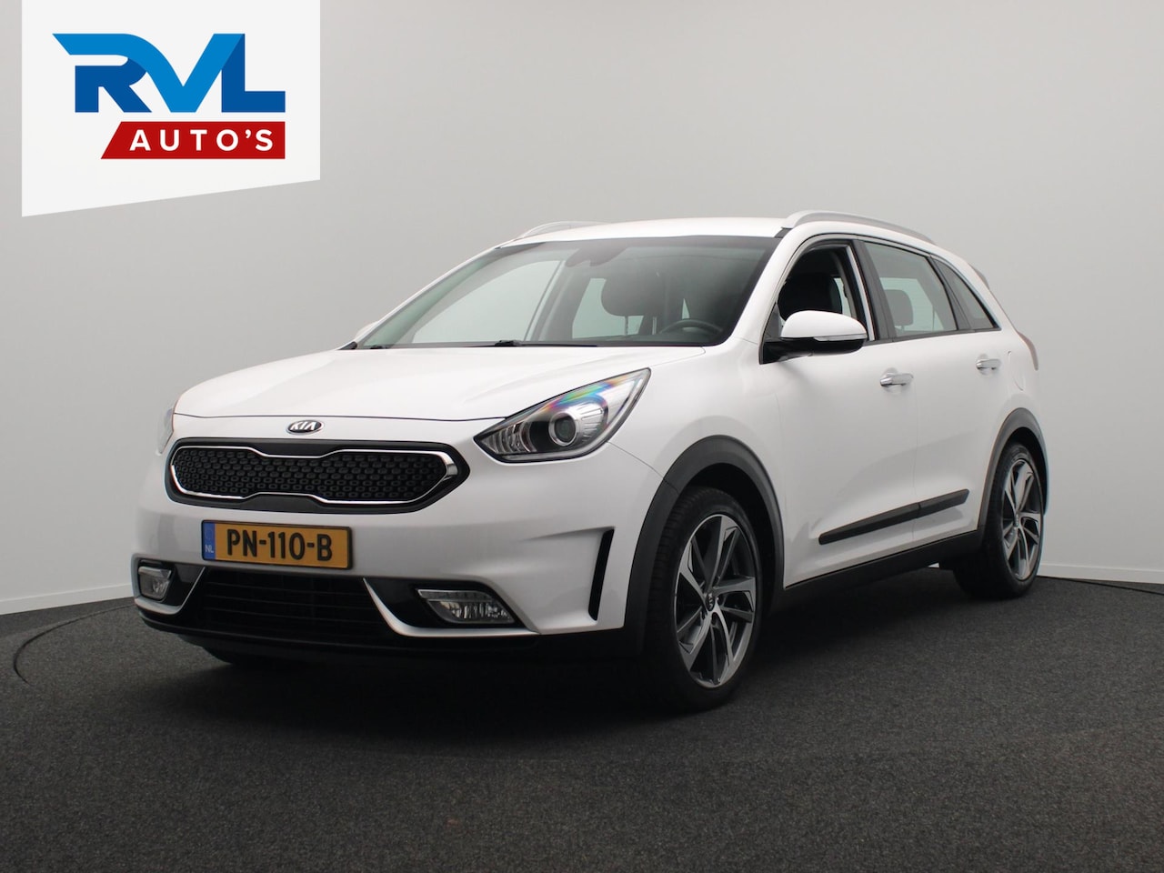 Kia Niro - 1.6 GDi Hybrid DynamicLine Trekhaak Navigatie Leder Camera Origineel NL - AutoWereld.nl