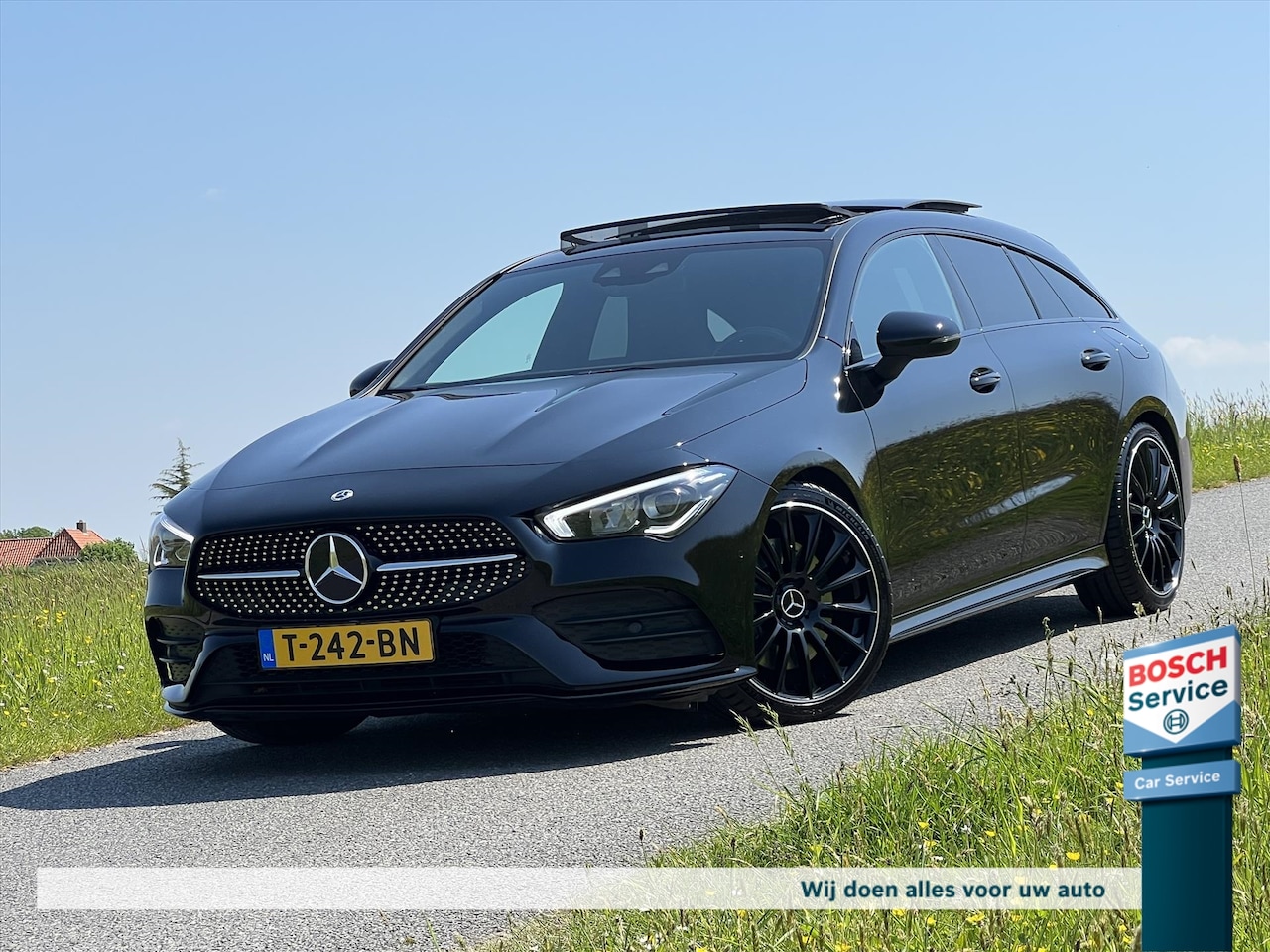 Mercedes-Benz CLA-klasse Shooting Brake - 250 4MATIC 225PK AMG / Pano / Sfeer / Virtual Cockpit / Burmester / Kleppen uitlaat / 360* - AutoWereld.nl