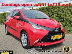 Toyota Aygo - 1.0 x-play AUT 1e Eig 9.629 NAP Apk 11-2025 Zondag OPEN