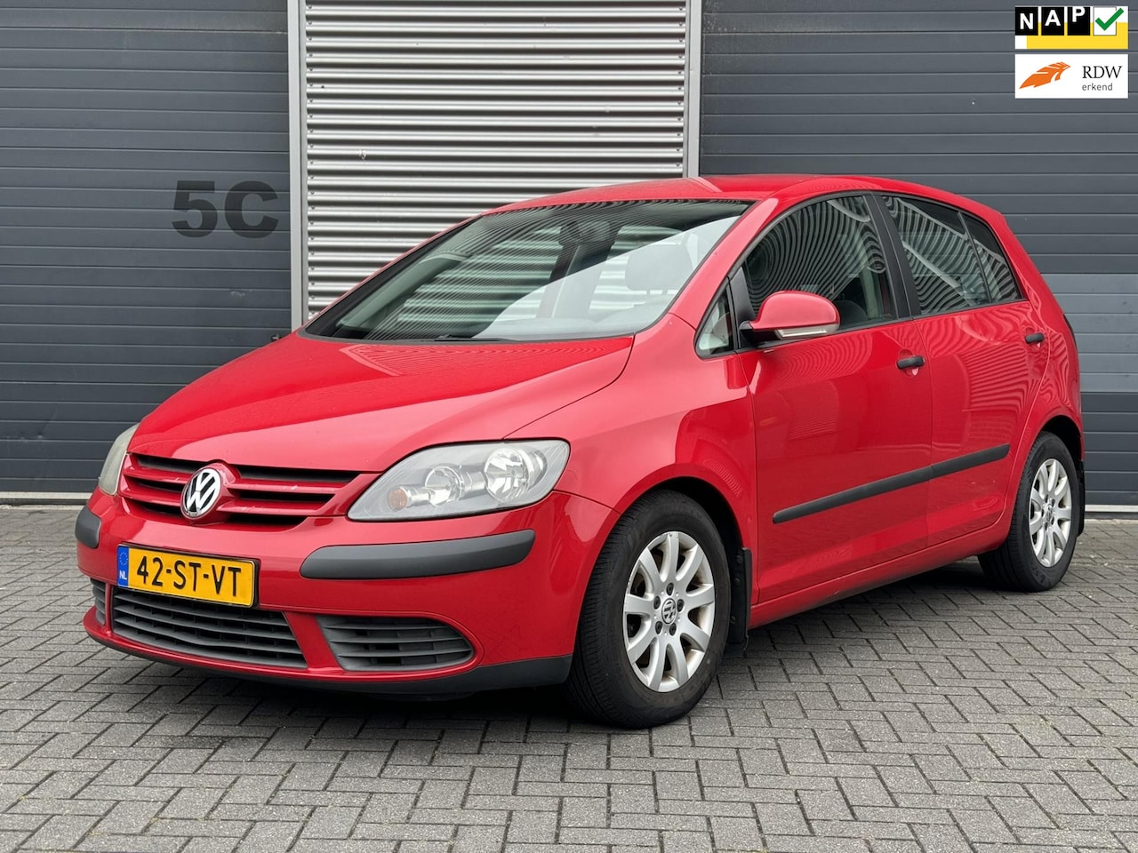 Volkswagen Golf Plus - 1.6 FSI Comfortline Airco/Cruise/Bluetooth - AutoWereld.nl