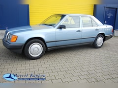 Mercedes-Benz 200-500 (W124) - 230 E