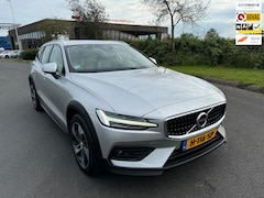 Volvo V60 Cross Country - 2.0 T5 AWD Pro, AUT, 253PK, 1E EIG, GEEN IMPORT, NAP, DEALER OH