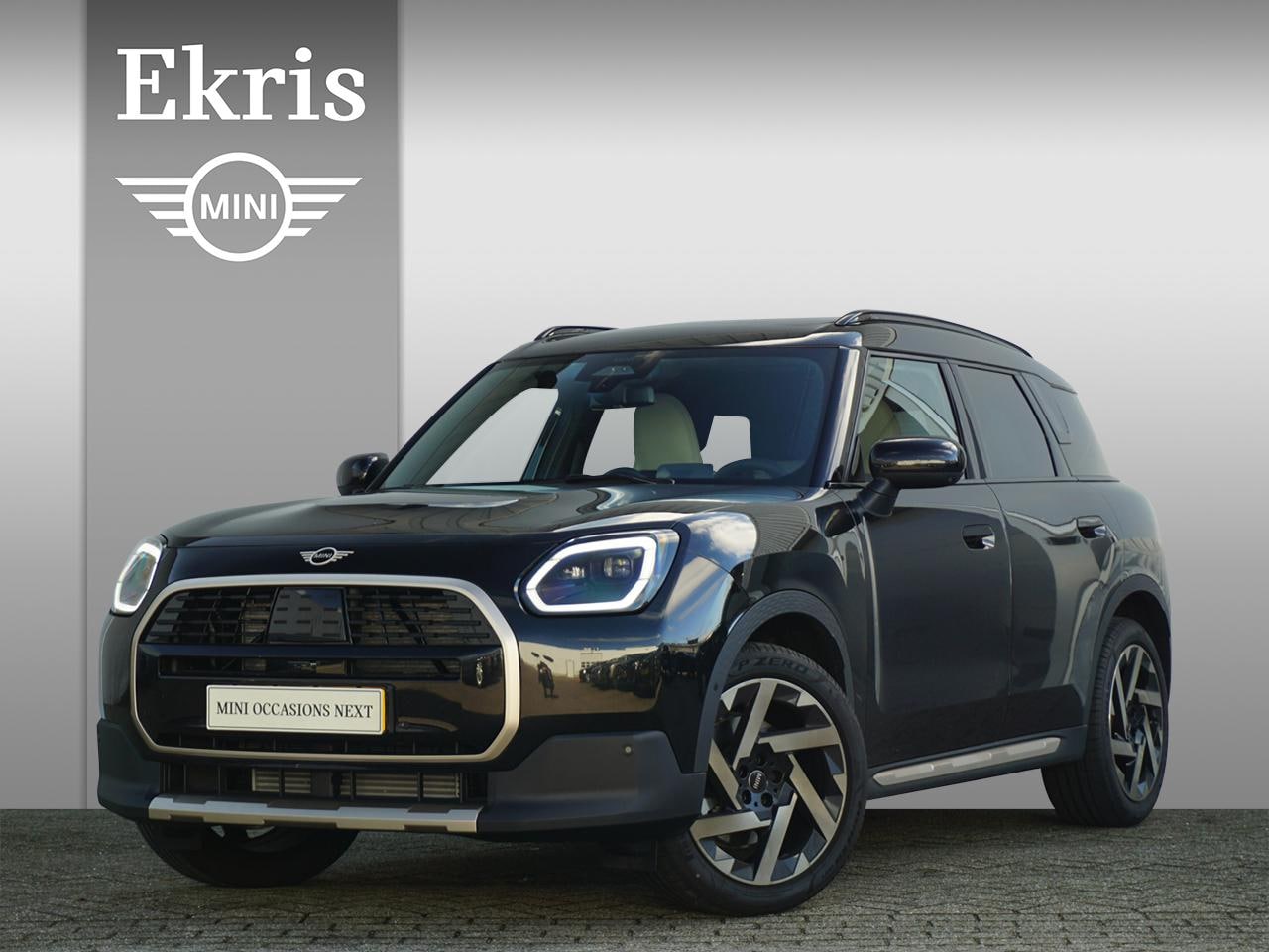 MINI Countryman - C Favoured Editie Driving Assistant Plus + Head-Up Display - AutoWereld.nl