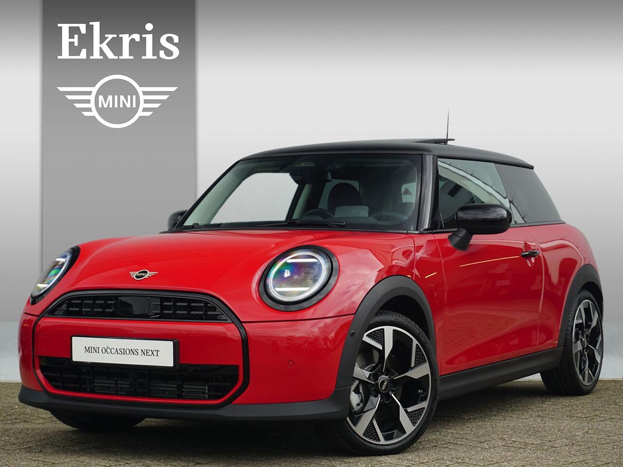 MINI Cooper - 3-deurs C Classic / Comfort Acces / Stoelverwarming / Parking Assistant / Driving Assistan - AutoWereld.nl