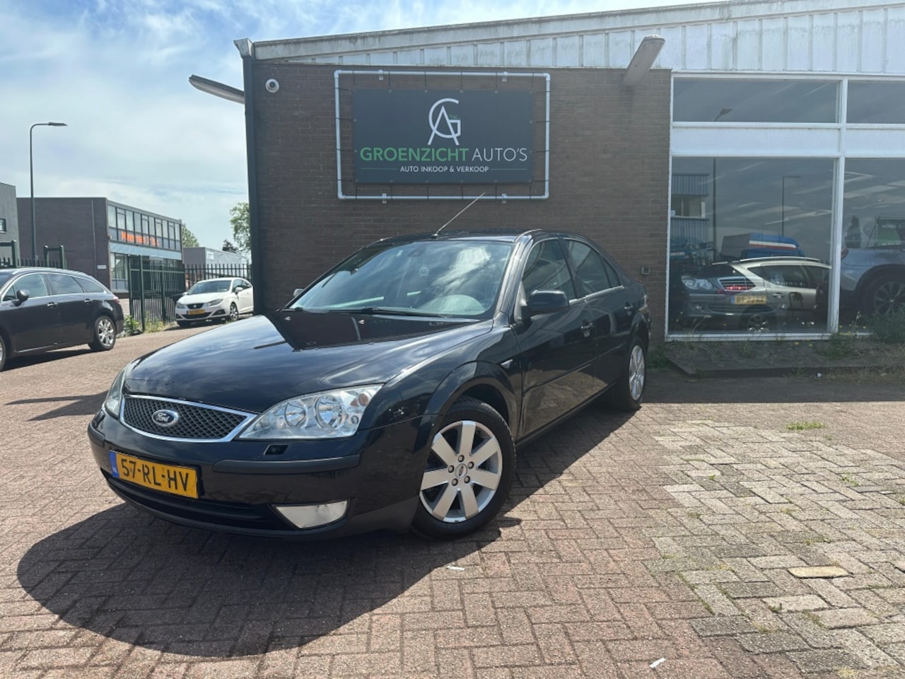 Ford Mondeo - 2.0-16V Futura NAP|AUTOMAAT|TREKHAAK - AutoWereld.nl