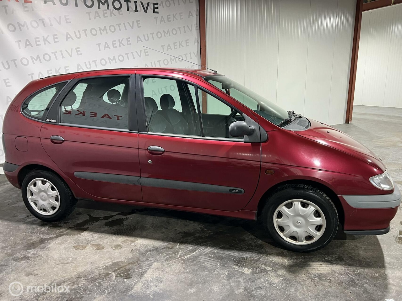 renault-megane-scenic-2-0-kaleido-airco.jpg