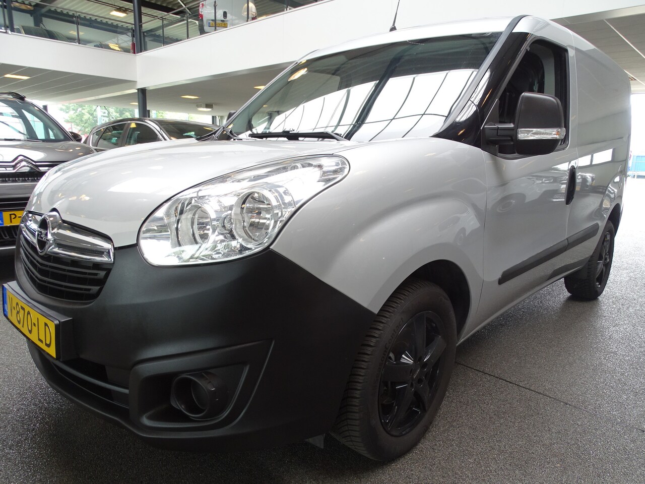 Opel Combo - 1.3 CDTi L1H1 Edition LM Velgen, Airco, Betonplex, Metallic, Etc. - AutoWereld.nl