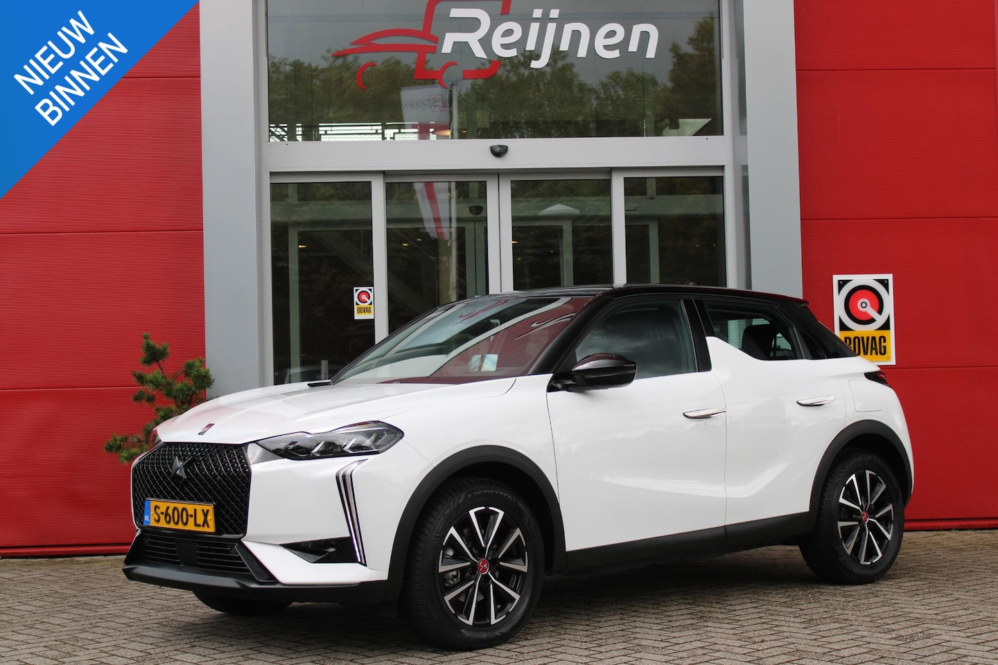 DS 3 - E-TENSE 156PK AUTOMAAT PERFORMANCE LINE 54 kWh | HEAD UP DISPLAY | NAVIGATIE | ALL SEASON - AutoWereld.nl