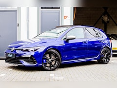 Volkswagen Golf - 2.0 TSI R 4Motion PANO | STUURVERWARMING | A.CAMERA