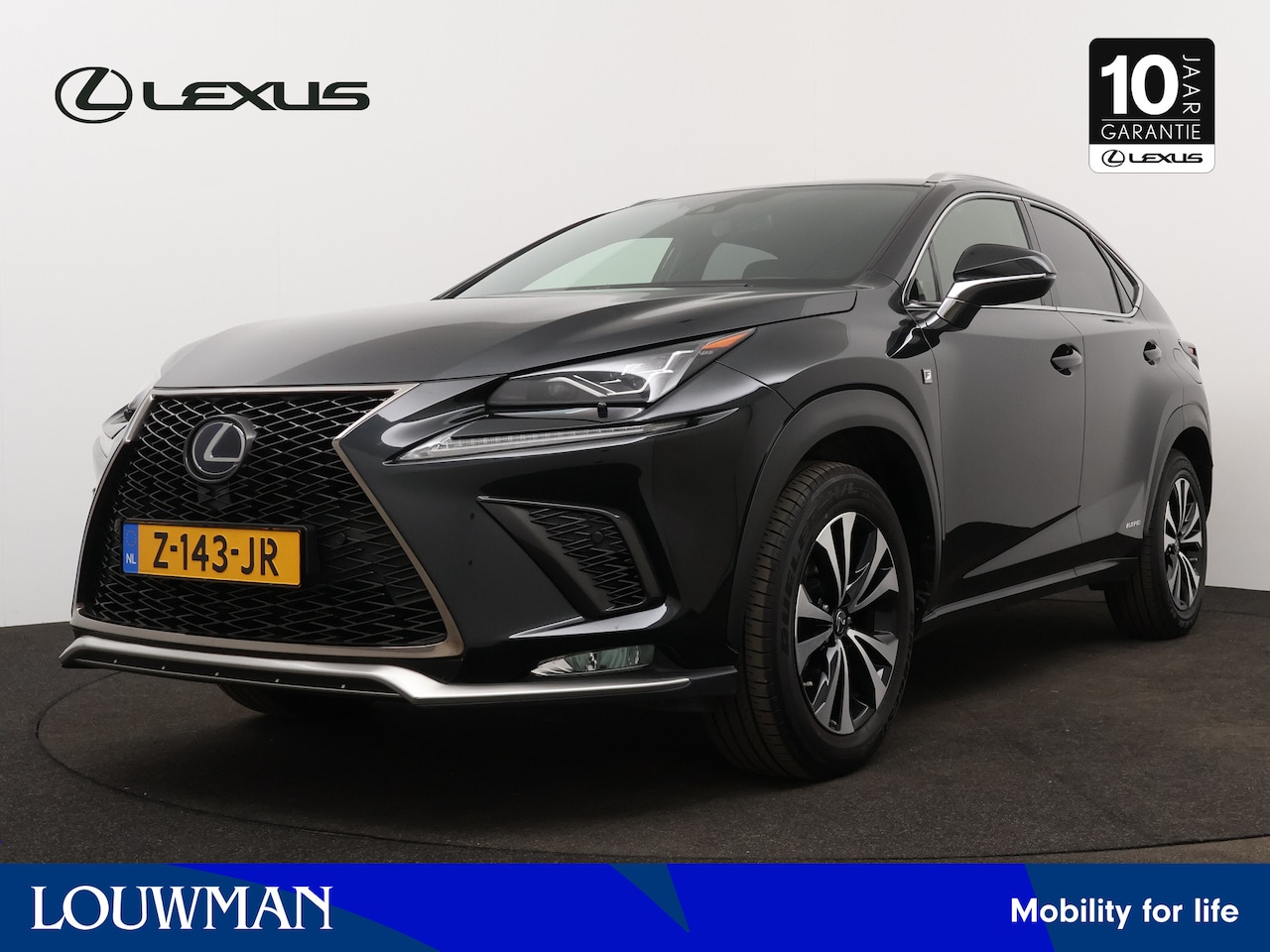 Lexus NX - 300h AWD F-Sport Limited | Trekhaak | Premium Navigatie | Safety System | - AutoWereld.nl