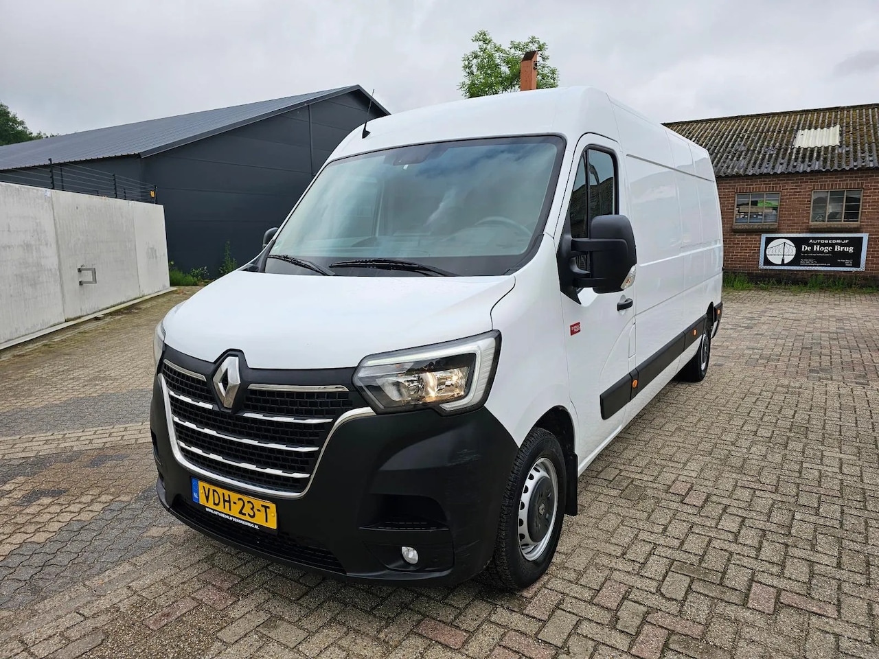 Renault Master - T35 2.3 dCi 135 L3H2 T35 2.3 dCi 135 L3H2 - AutoWereld.nl