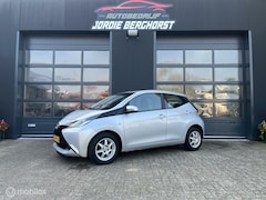 Toyota Aygo - 1.0 VVT-i x-clusive