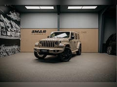 Jeep Wrangler Unlimited - 4xe 380 Sahara Corse custom made | Elektrisch vouwdak | stoelen/stuur verwarmd |