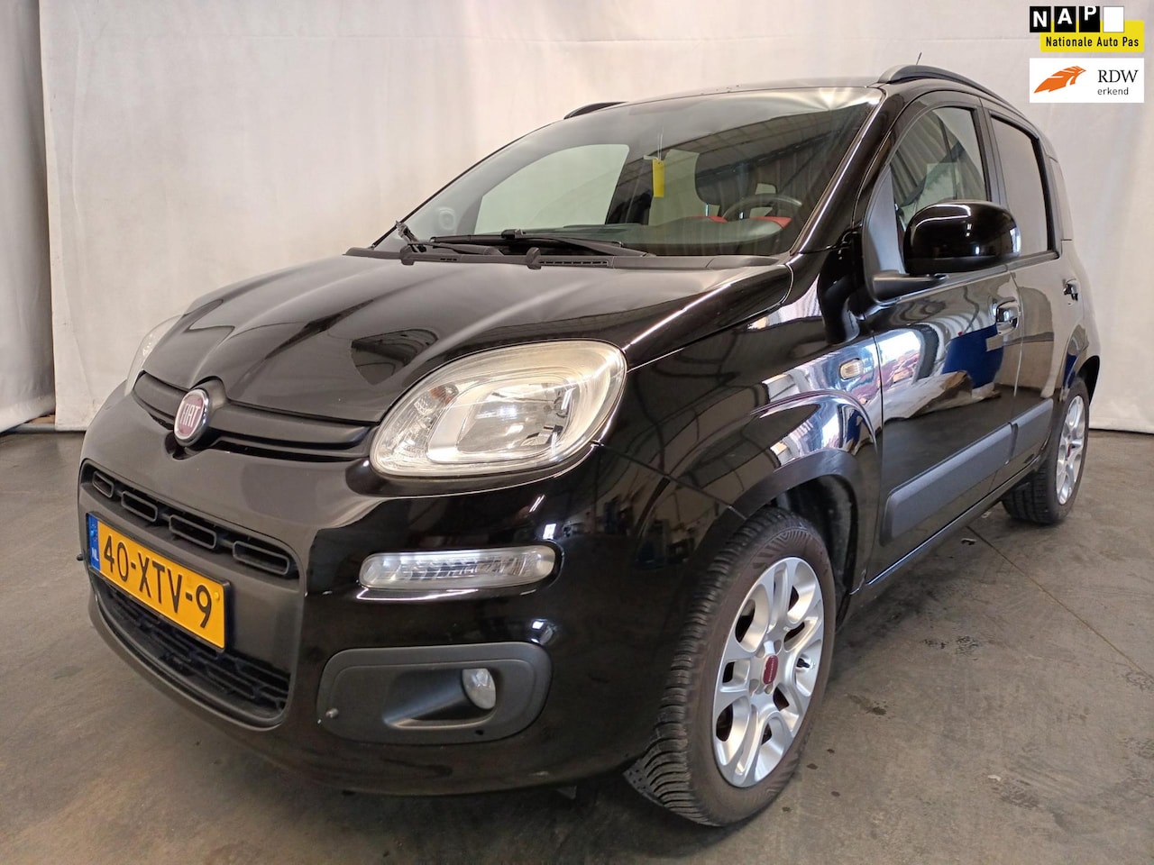 Fiat Panda - 0.9 TwinAir Lounge - Airco - AutoWereld.nl