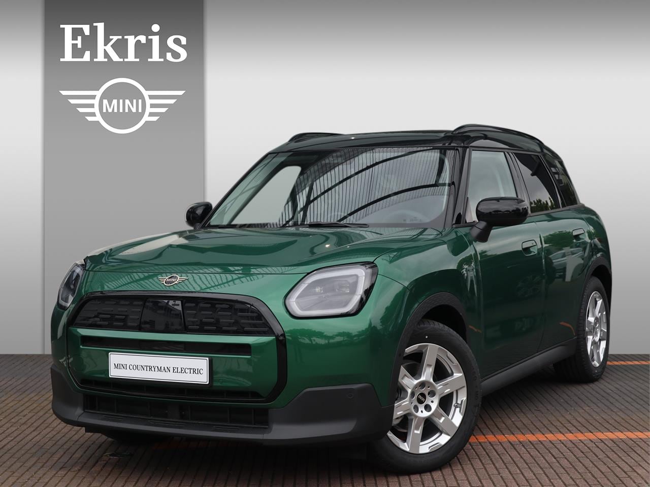 MINI Countryman - E Classic Trim + Package M Plus - AutoWereld.nl