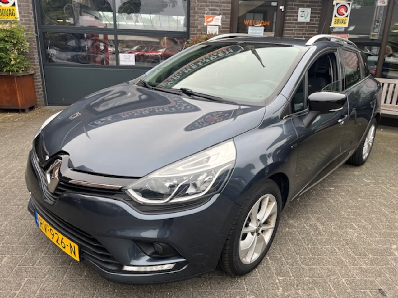 Renault Clio - 0.9 TCE Limited Navigatie - AutoWereld.nl