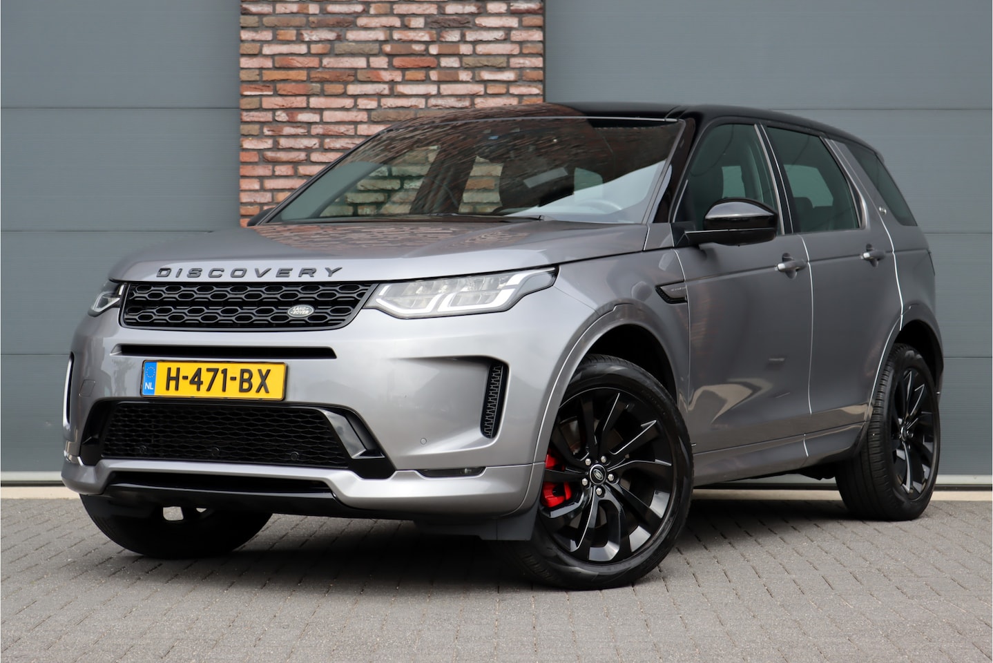 Land Rover Discovery Sport - P200 2.0 R-Dynamic HSE Aut9 | 7pers. | Panoramadak | Meridian | Elek. Stoelen | Camera | V - AutoWereld.nl