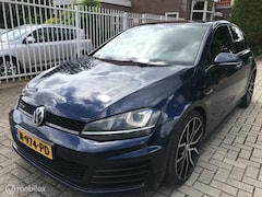 Volkswagen Golf - 2.0 TDI GTD