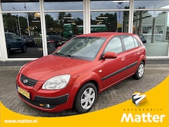 Kia Rio - 1.4 L