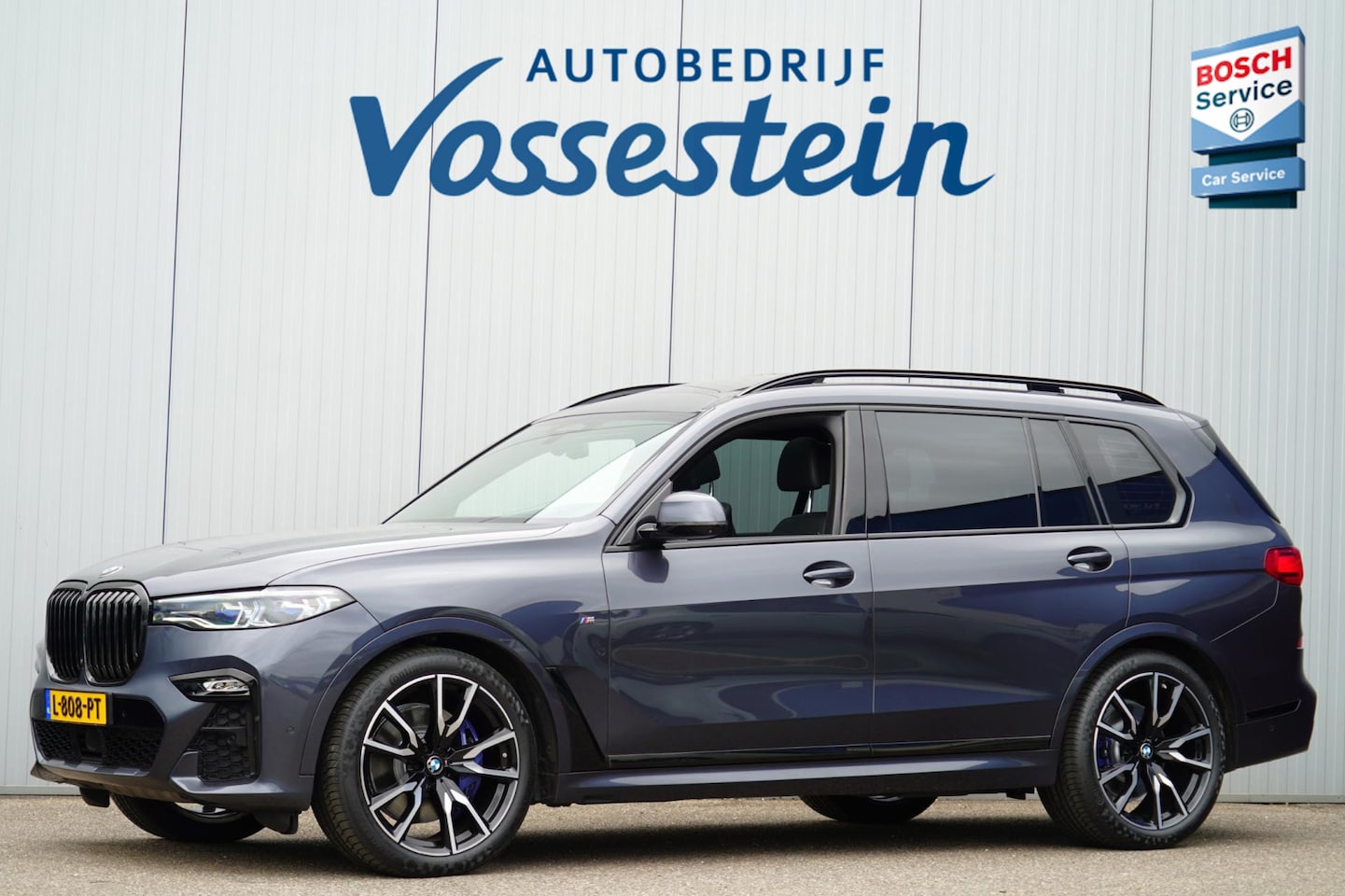 BMW X7 - XDrive40i High Executive / M-Sport / 7 Pers. / Trekhaak / Panodak / 360 Camera / Bomvolle - AutoWereld.nl