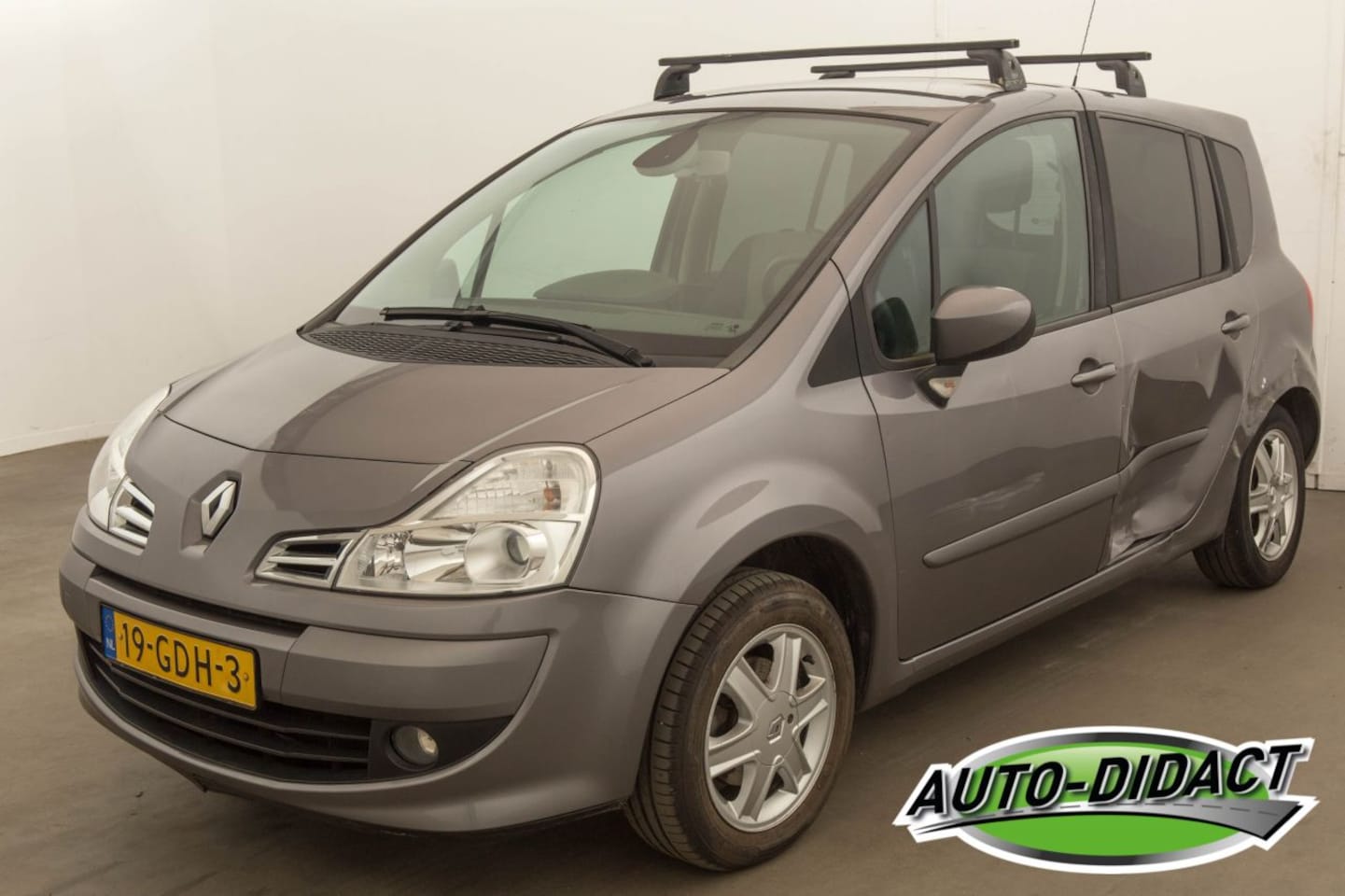 Renault Grand Modus - 1.2 TCE Airco Dynamique - AutoWereld.nl