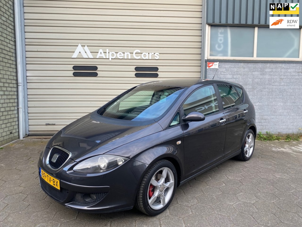 Seat Altea - 1.9 TDI Stylance Airco / Cruise controle / P.sensor / NAP / APK 06-2025 - AutoWereld.nl