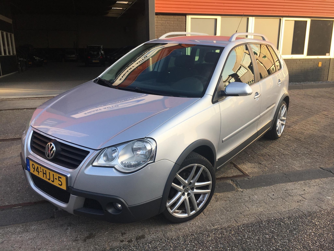 Volkswagen Polo - 1.4-16V Cross 5 Deurs | Bleutooth | Centrale vergrendeling | Climate Controle | Cruise Con - AutoWereld.nl