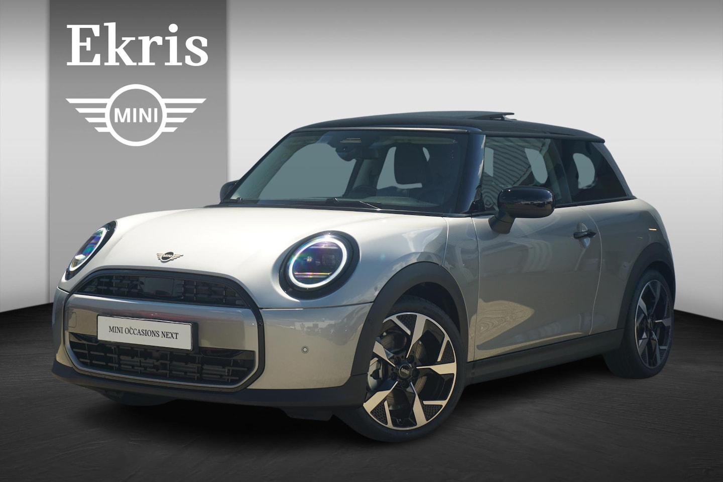 MINI Cooper - 3-deurs C Panorama Dak / Head-Up / Stoelverwarming - AutoWereld.nl