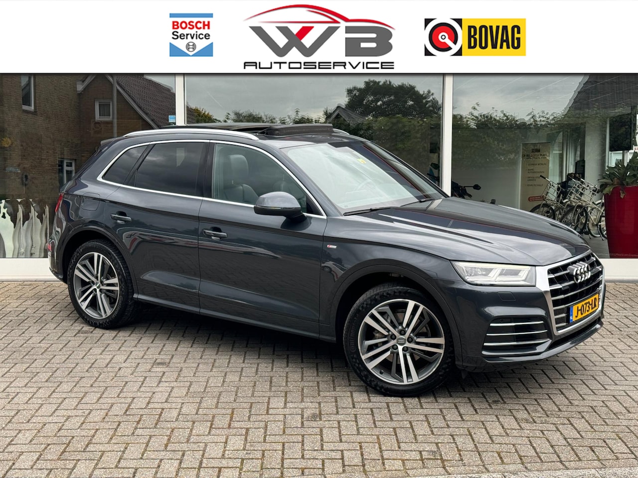 Audi Q5 - 2.0 TFSI quattro 2x S Line I Trekhaak I Leder I Pano I LED - AutoWereld.nl