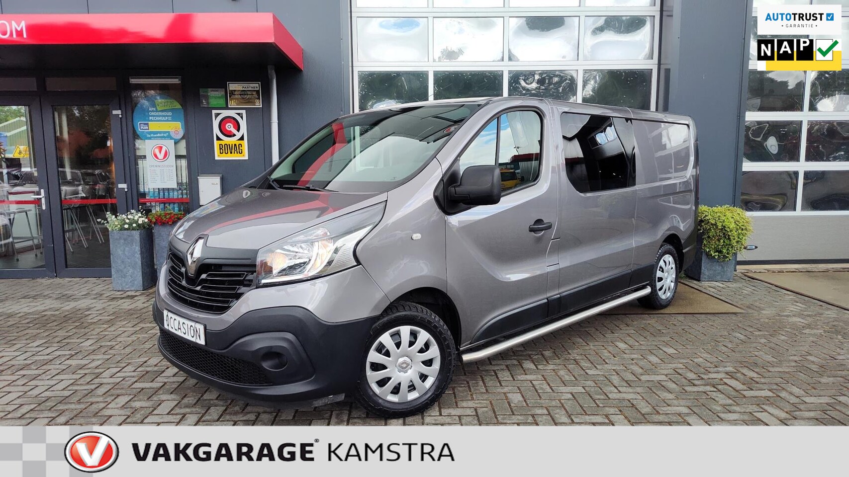 Renault Trafic - 1.6 dCi T29 L2H1 Comf DC NAP Airco/Cruise/PDC - AutoWereld.nl