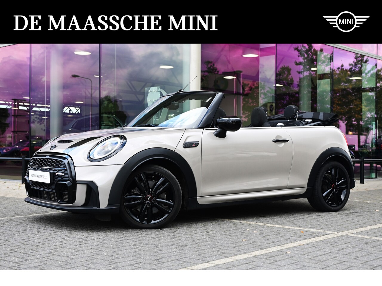 MINI Cabrio - Cooper S JCW Automaat / JCW Sportstoelen / Comfort Access / Adaptief onderstel / Cruise Co - AutoWereld.nl