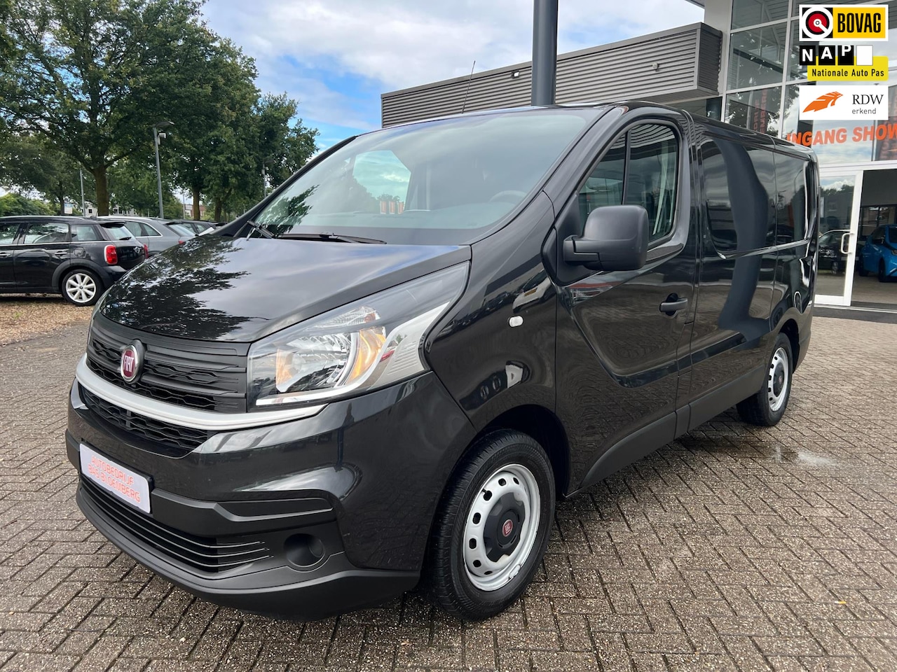 Fiat Talento - 1.6 MJ EcoJet L1H1 Navigatie, Cruise control, trekhaak, lat om lat, 3-zits, etc - AutoWereld.nl