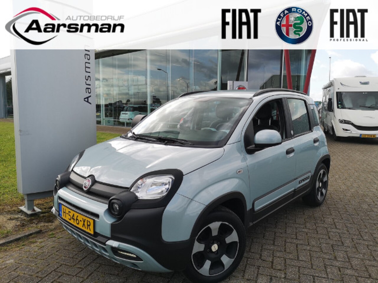 Fiat Panda - 1.0 Hybrid Cross Launch Edition | Parkeersensoren | Climate control | Trekhaak - AutoWereld.nl