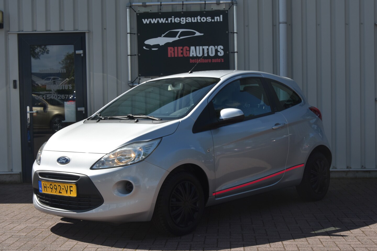 Ford Ka - 1.2 Cool & Sound start/stop. Airco!! - AutoWereld.nl