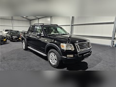 Ford Explorer - USA 4.0 V6 4x4 € 20.619, - excl. btw, youngtimer