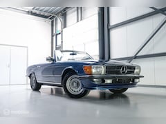 Mercedes-Benz SL-klasse Cabrio - 280 SL ''Lapis Blue'' | Hardtop | Nieuw dak | R107 | Wegenbelastingvrij | 4 pers |