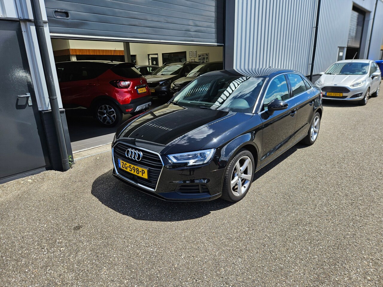 Audi A3 Limousine - 1.6 TDI Pro Line 1.6 TDI Pro Line - AutoWereld.nl