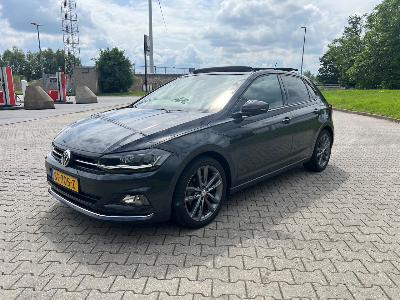 Volkswagen Polo - 1.0 TSI Beats Full option: Trekhaak + Beats audio + Pano dak - AutoWereld.nl