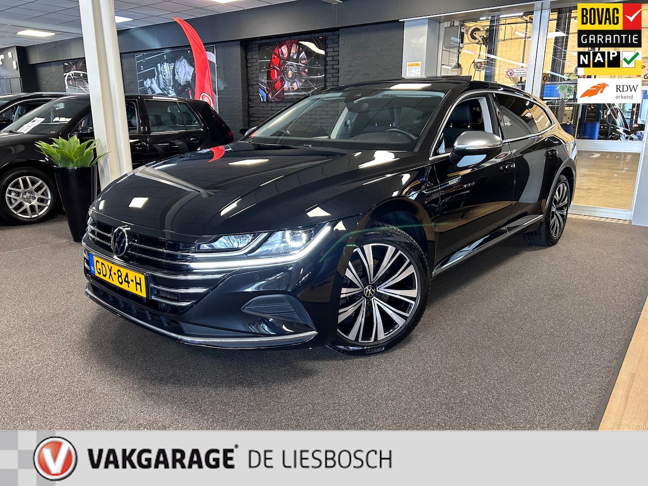 Volkswagen Arteon Shooting Brake - 1.4 TSI eHybrid Elegance / Panorama-dak / Led / stoel massage / camera - AutoWereld.nl