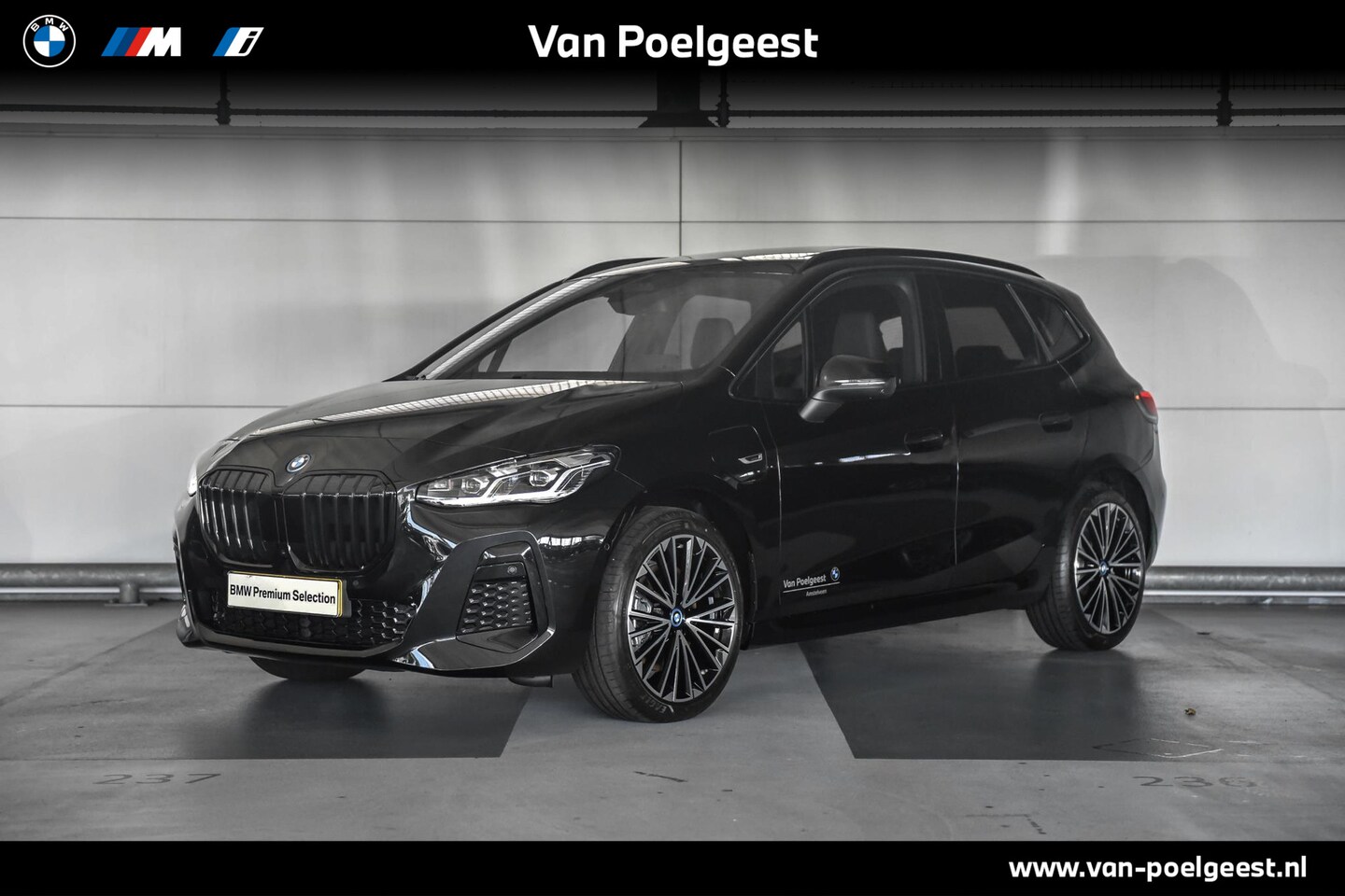 BMW 2-serie Active Tourer - 230e xDrive | M Sportpakket | Stuurwielrand verwarmd | Glazen panoramadak - AutoWereld.nl