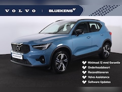 Volvo XC40 - B3 Plus Dark - Panorama/schuifdak - IntelliSafe Assist & Surround - 360° Camera - Verwarmd