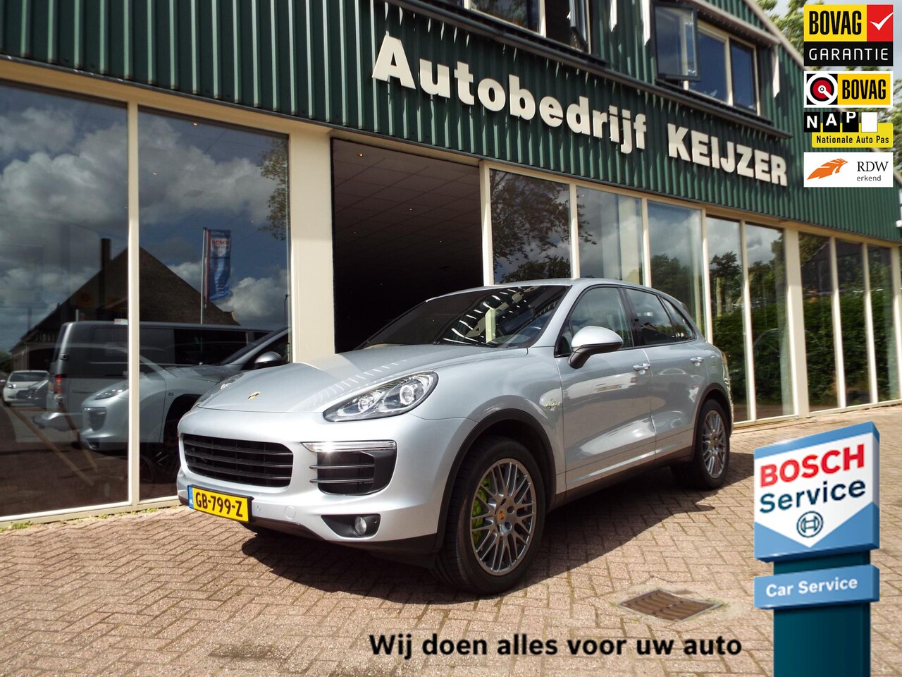 Porsche Cayenne - 3.0 S E-Hybrid CAMERA-TREKHAAK-NL AUTO-NAP-BOVAG - AutoWereld.nl