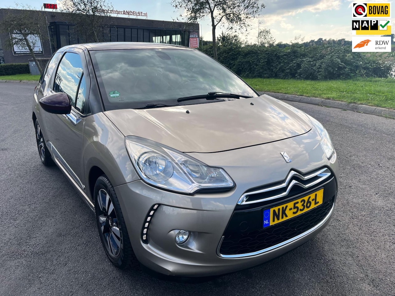 Citroën DS3 - 1.6 VTi So Chic, Automaat - AutoWereld.nl