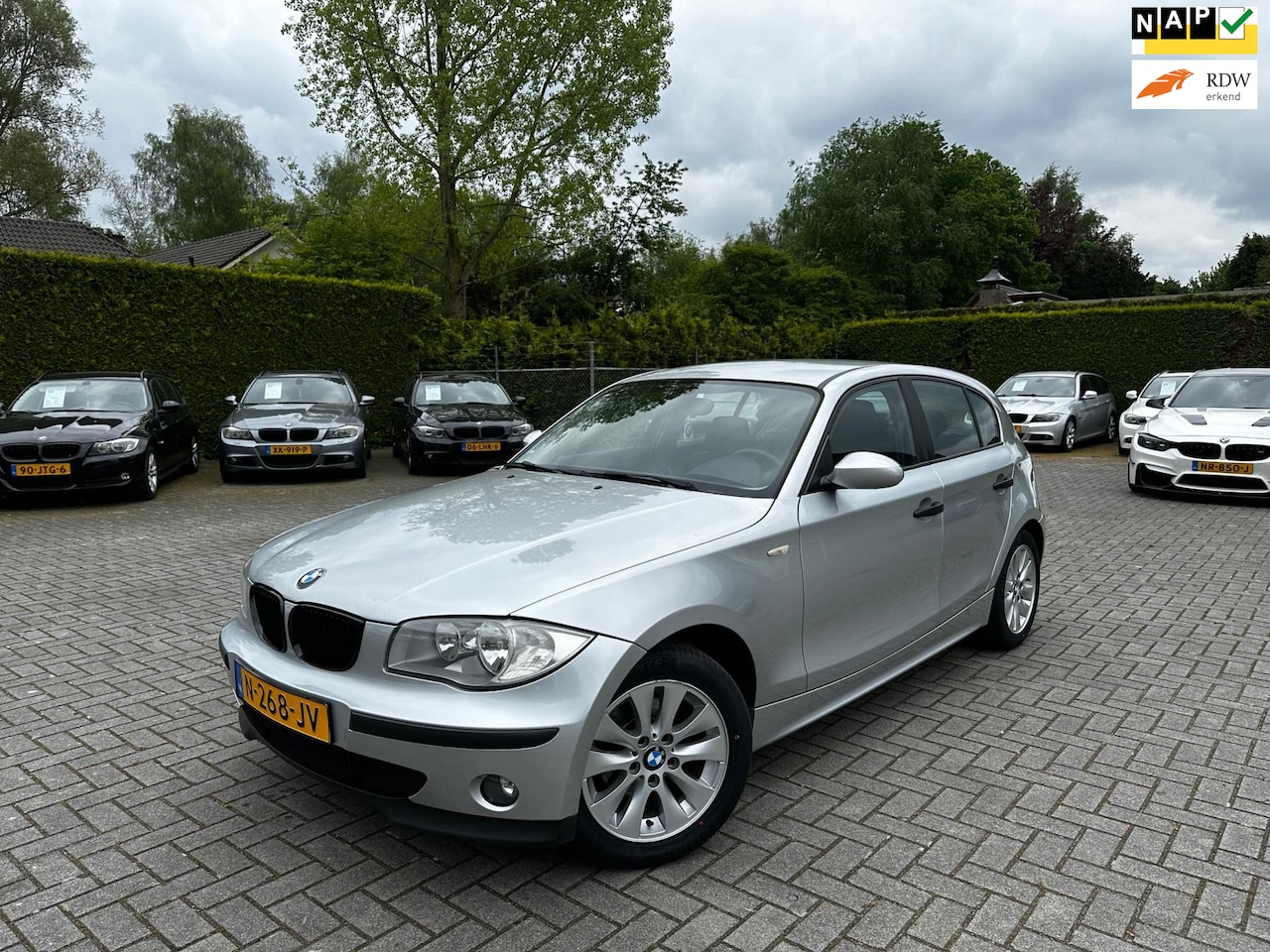 BMW 1-serie - 116i Executive|Nwe Ketting + Klepseals|Climate control|Nette staat... - AutoWereld.nl