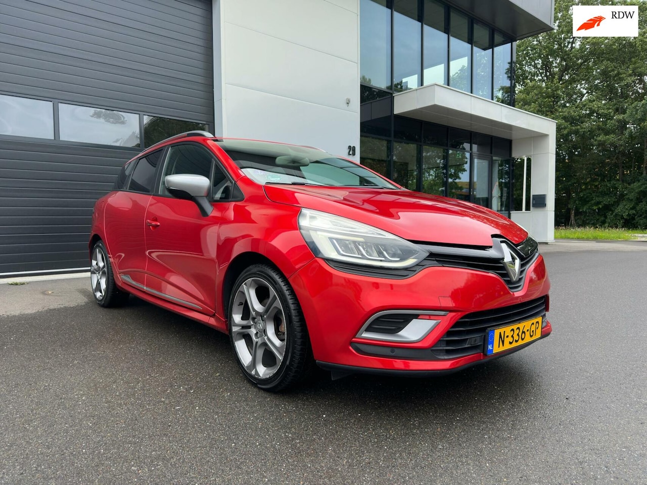 Renault Clio Estate - 1.2 TCe GT-Line Camera | 4seasons |Sport - AutoWereld.nl