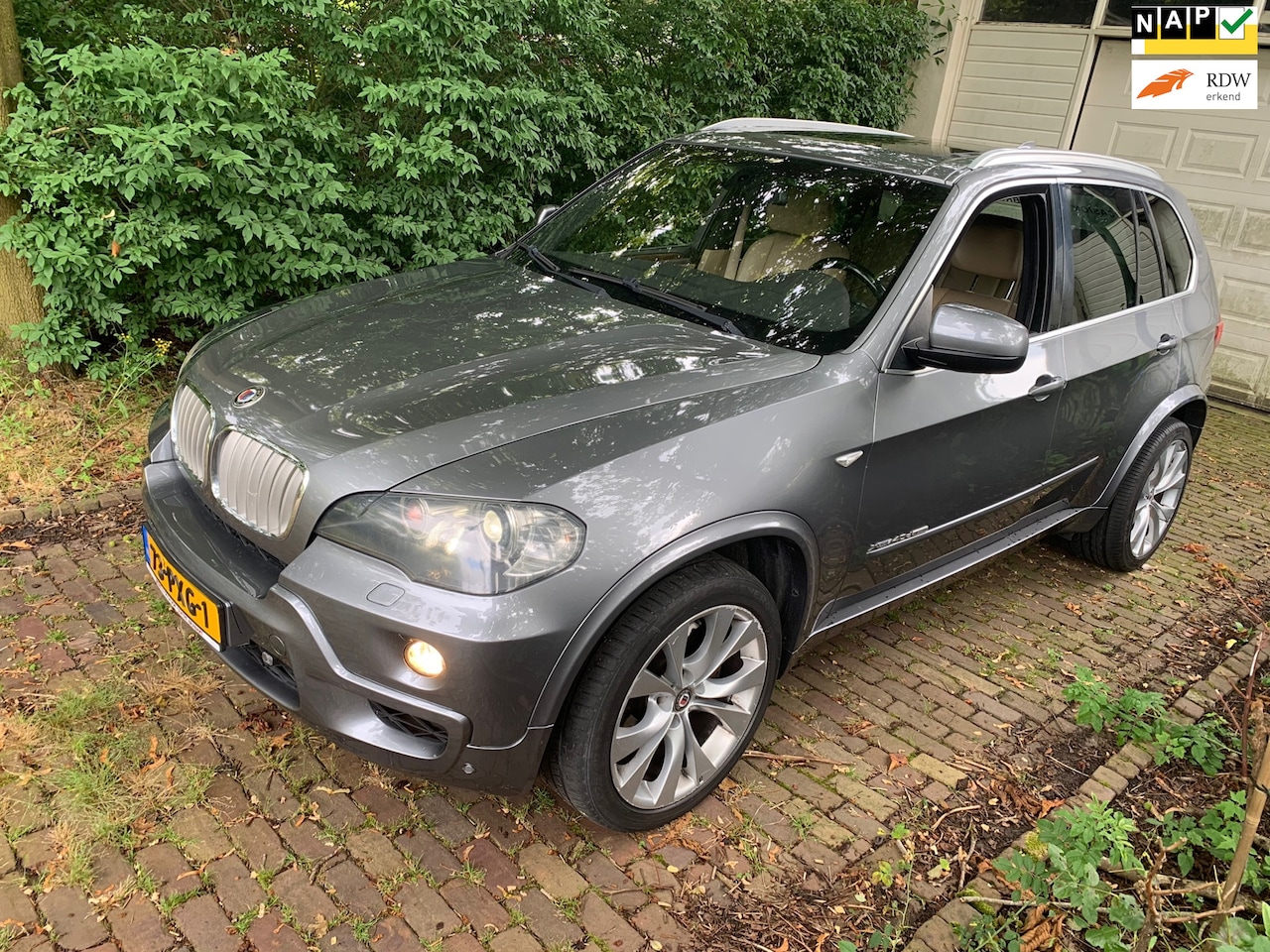 BMW X5 - 3.0sd 35d M uitgevoerd! Youngtimer!! 3.0 biturbo 340 pk - AutoWereld.nl