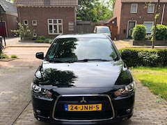 Mitsubishi Lancer Sportback - 1.8 Invite