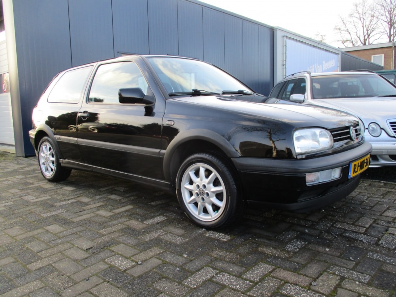 Volkswagen Golf - 2.0 GTI NL auto!! - AutoWereld.nl