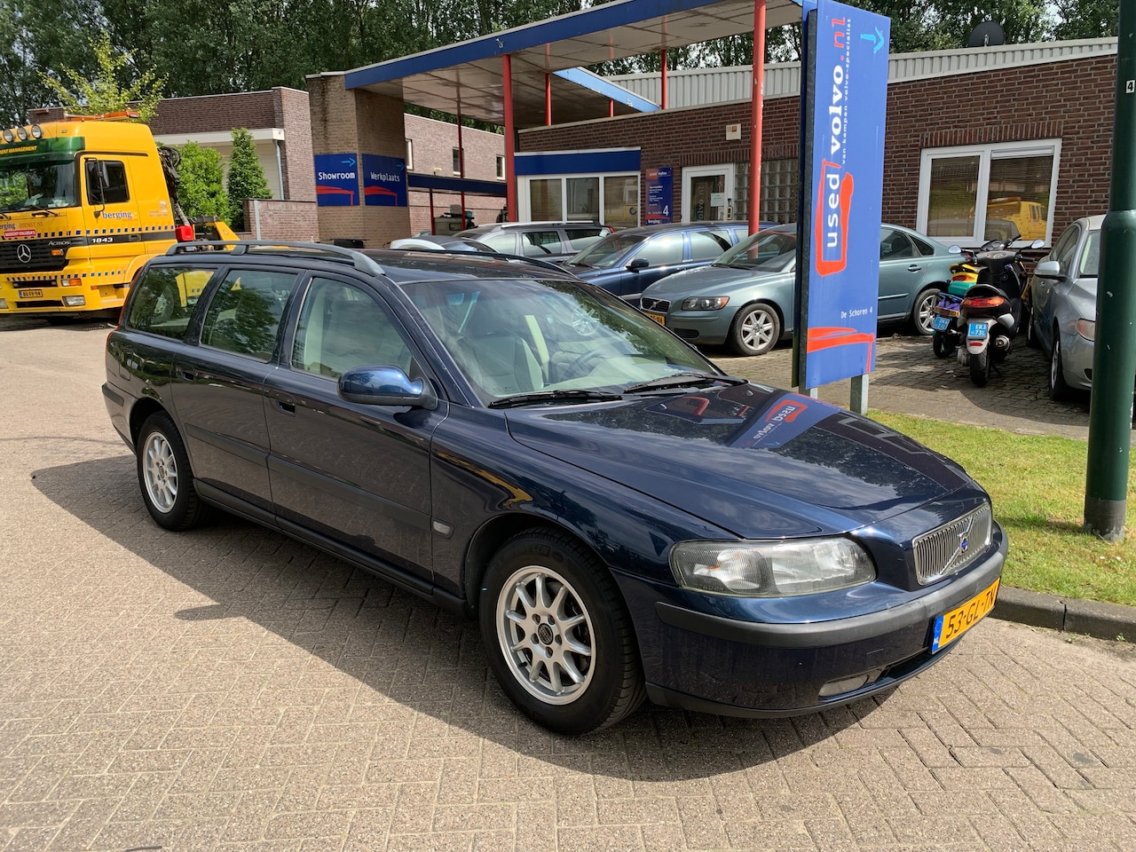 Volvo V70 - 2.4 2.4 170PK - AutoWereld.nl