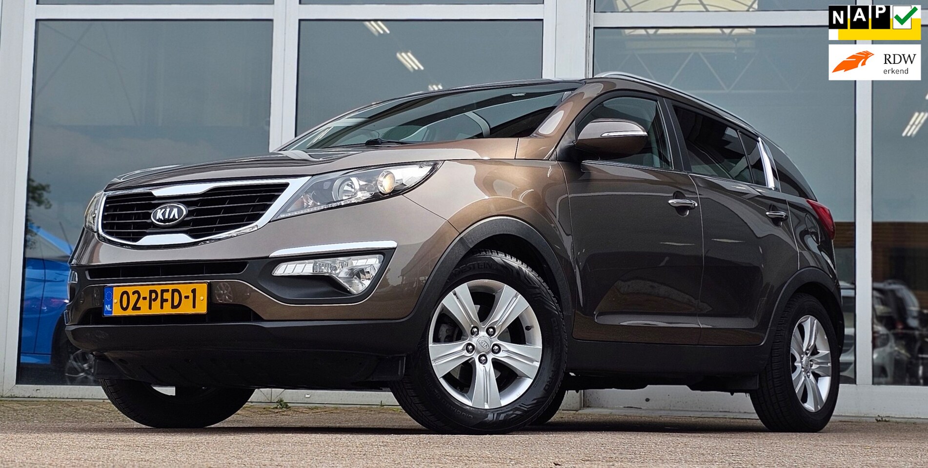 Kia Sportage - 1.6 GDI X-ecutive Plus Pack 100% Onderhouden Trekhaak - AutoWereld.nl